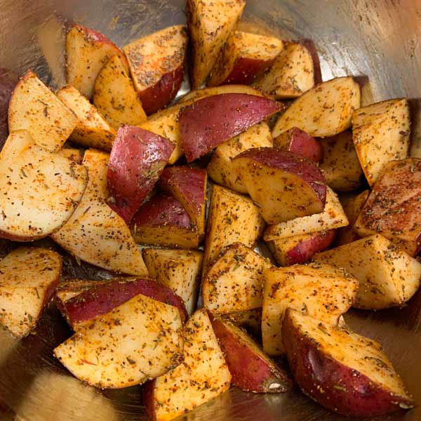 Split Chicken Breasts with Red Potatoes